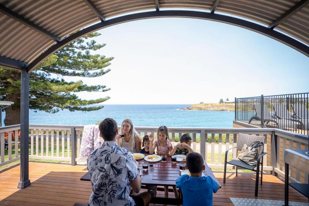Surf Beach Holiday Park カイアマ エクステリア 写真