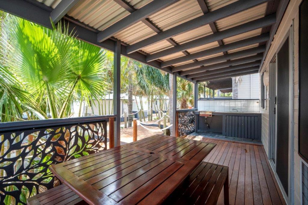 Surf Beach Holiday Park カイアマ エクステリア 写真